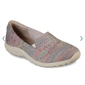 Skechers New relaxed fit Reggae Fest women's slip on